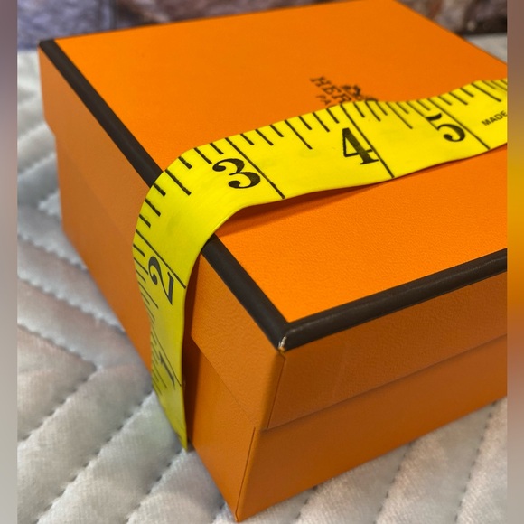 AUTHENTIC HERMES GIFT BOXES - Picture 12 of 12